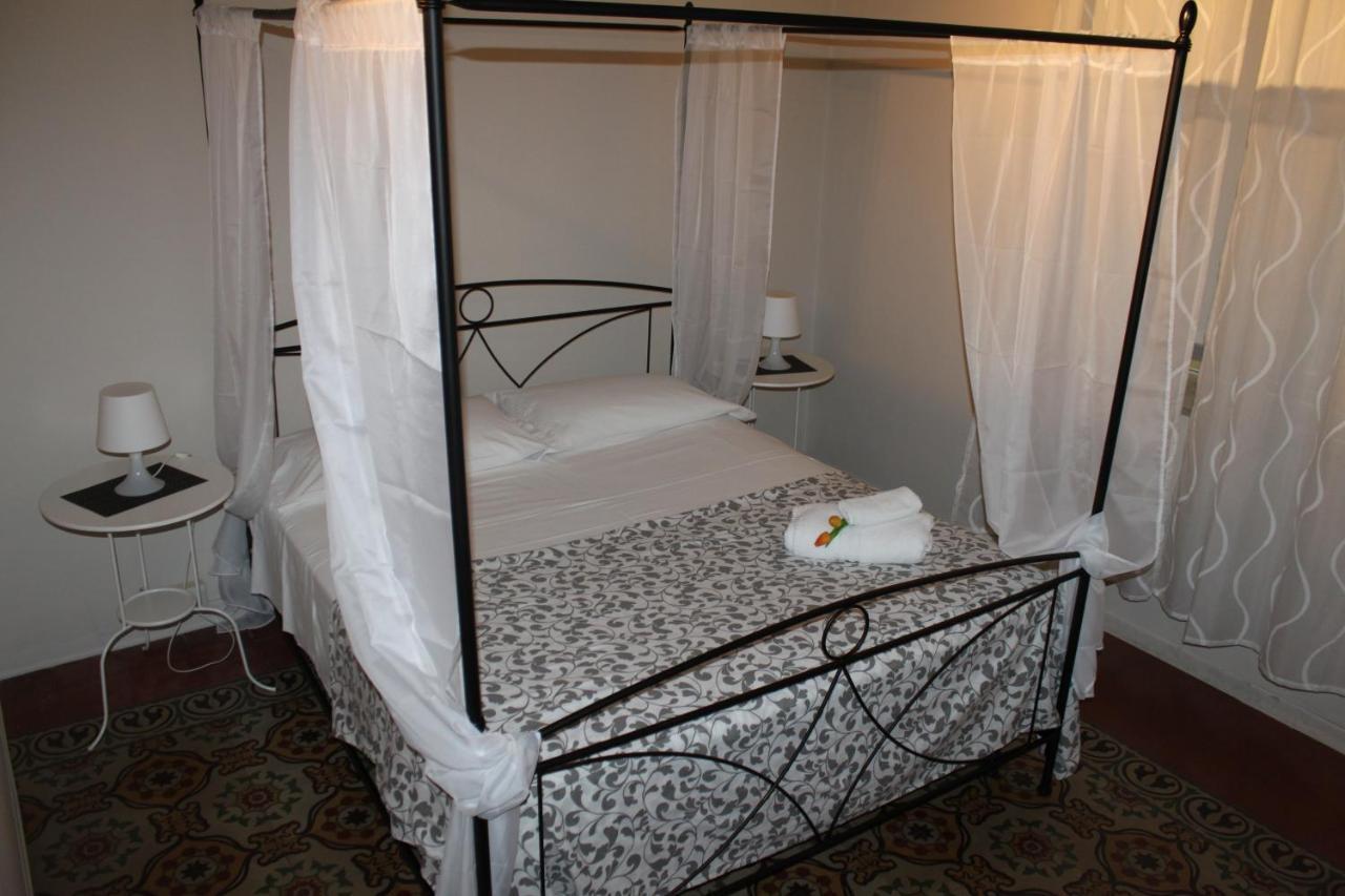 I 2 Puttini Bed & Breakfast Catania Bagian luar foto
