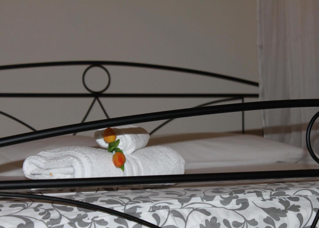 I 2 Puttini Bed & Breakfast Catania Bagian luar foto