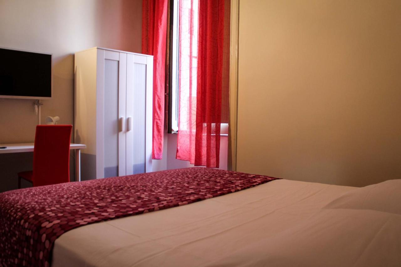 I 2 Puttini Bed & Breakfast Catania Bagian luar foto