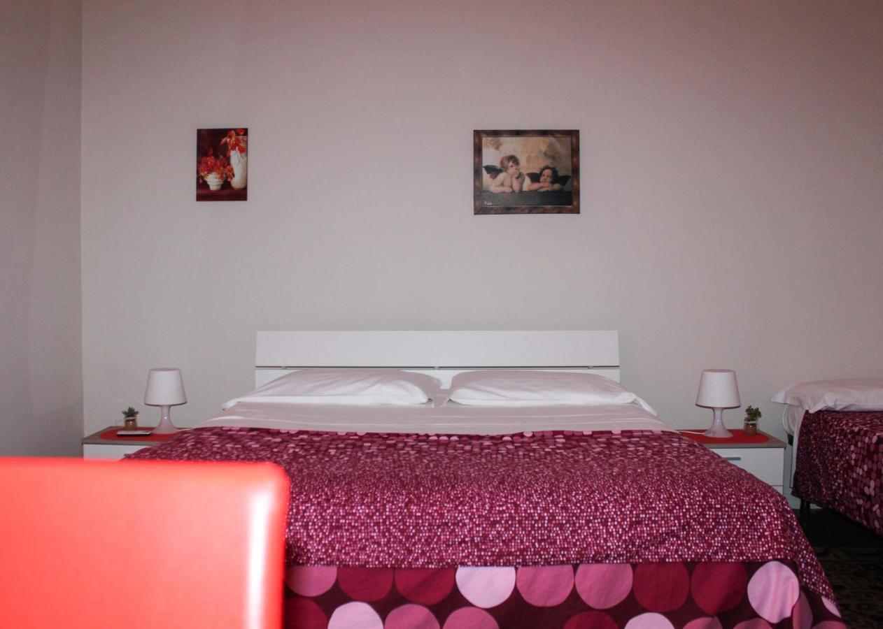 I 2 Puttini Bed & Breakfast Catania Bagian luar foto