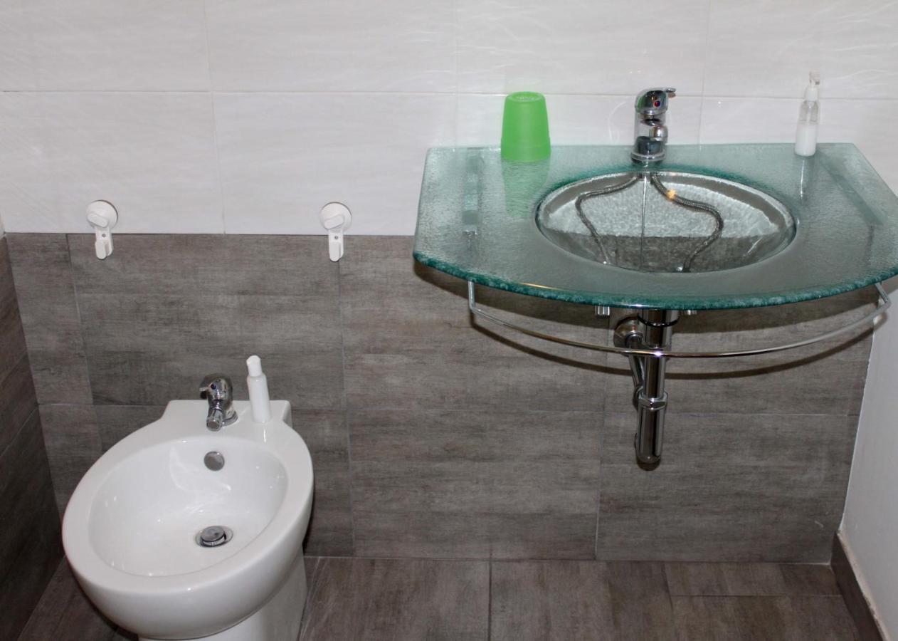 I 2 Puttini Bed & Breakfast Catania Bagian luar foto